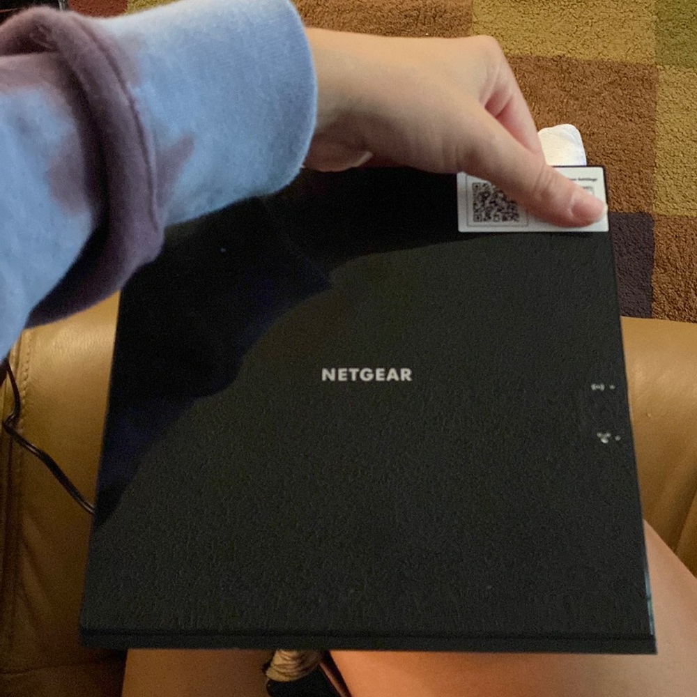 New Netgear Wifi Router. Works great just moved and don’t need it.